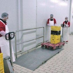 plintă scafă din gresie antiacidă și antibacteriană