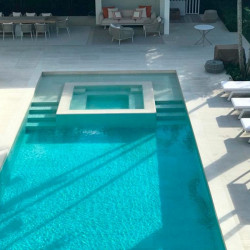 Gresie antiderapantă Mistery White